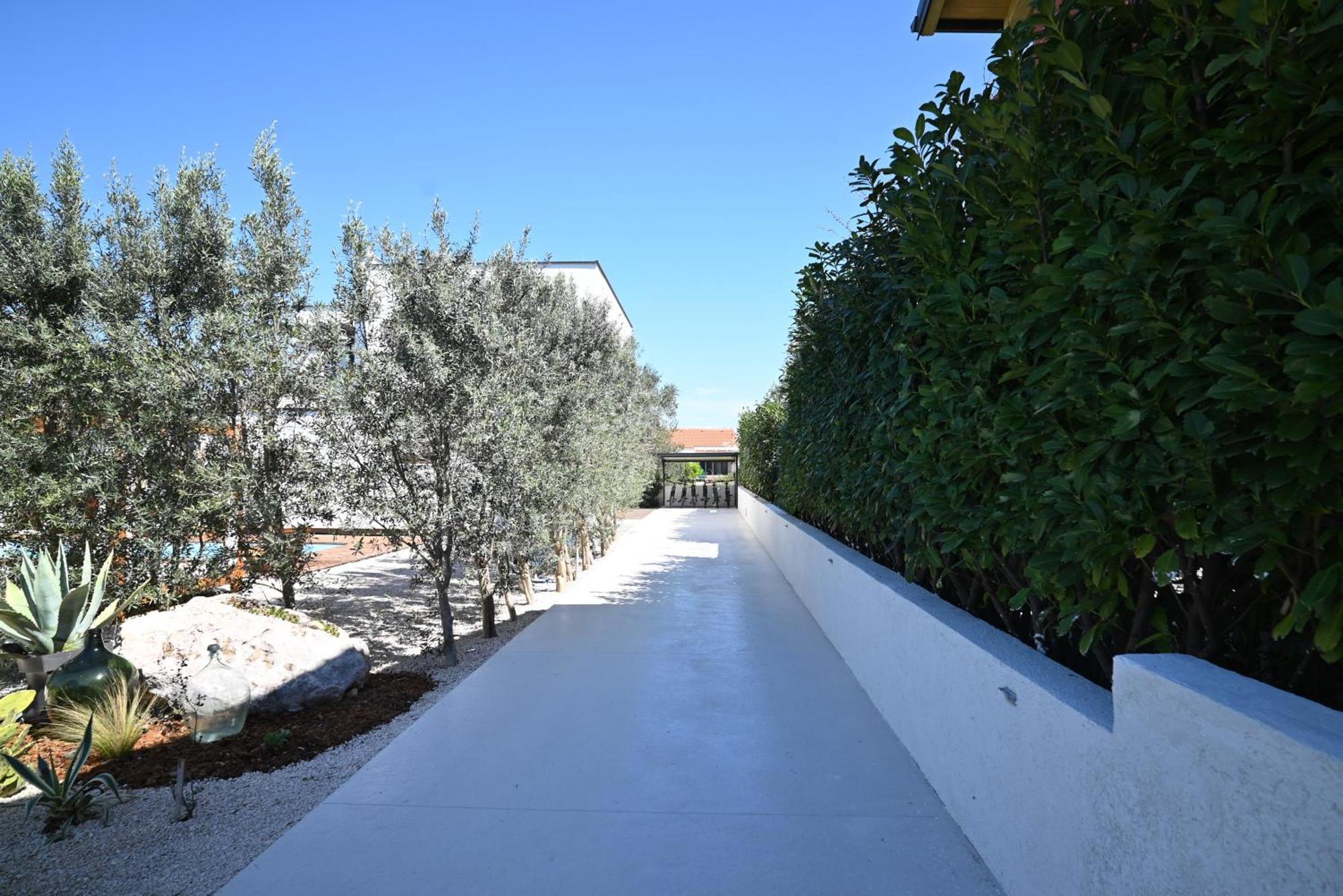 Villa Suncica With Heated Pool, Jacuzzi And Bikes Near Zadar Sukošan Extérieur photo