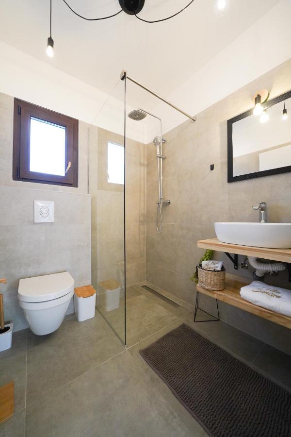 Villa Suncica With Heated Pool, Jacuzzi And Bikes Near Zadar Sukošan Extérieur photo